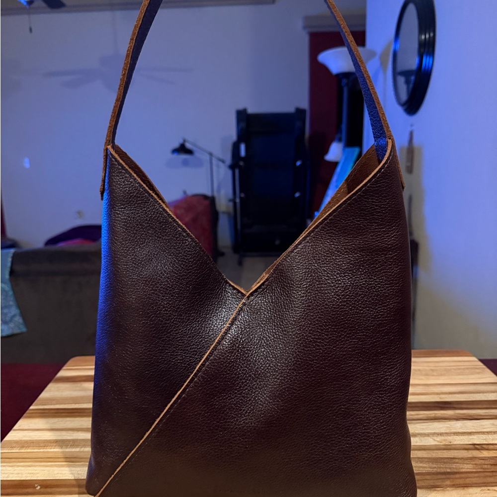 Portland Leather Large Naomi Shoulder Bag